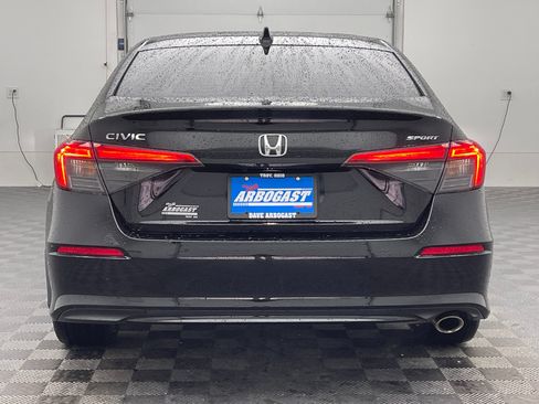 Used 2022 Honda Civic Sport image 7