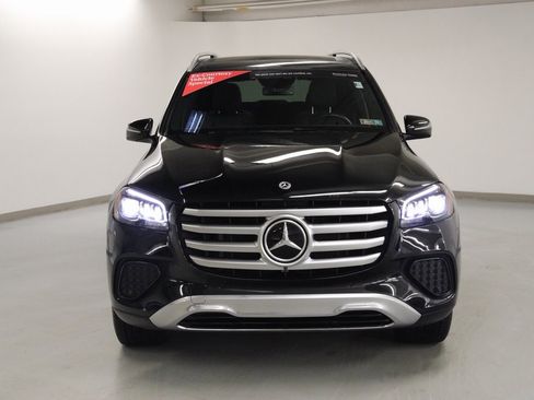 Certified 2025 Mercedes-Benz GLS 450 4MATIC image 3