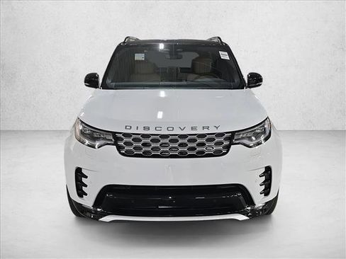 New 2026 Land Rover Discovery Limited Edition image 2