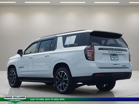 Used 2024 Chevrolet Suburban RST w/ Luxury Package AWD/4WD image 6