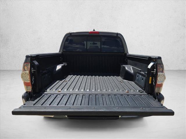 Used 2014 Toyota Tacoma PreRunner w/ SR5 Package RWD image 6
