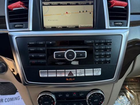 Used 2014 Mercedes-Benz ML 350 BlueTEC 4MATIC image 25