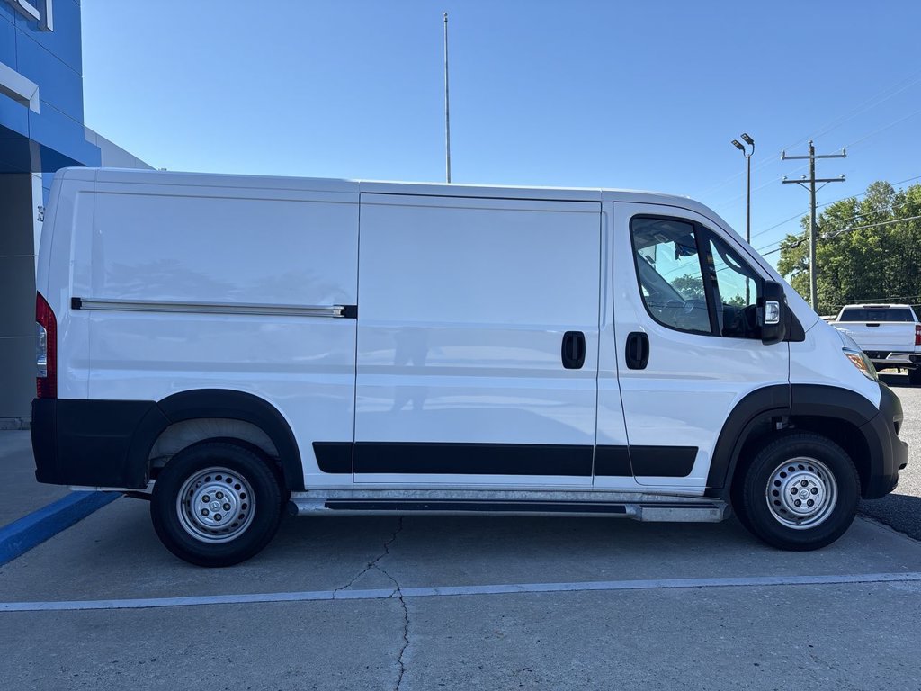 Used 2025 RAM ProMaster 2500 w/ U-Haul Equipment Group FWD image 9
