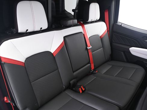 Used 2026 GMC Canyon AT4X image 20