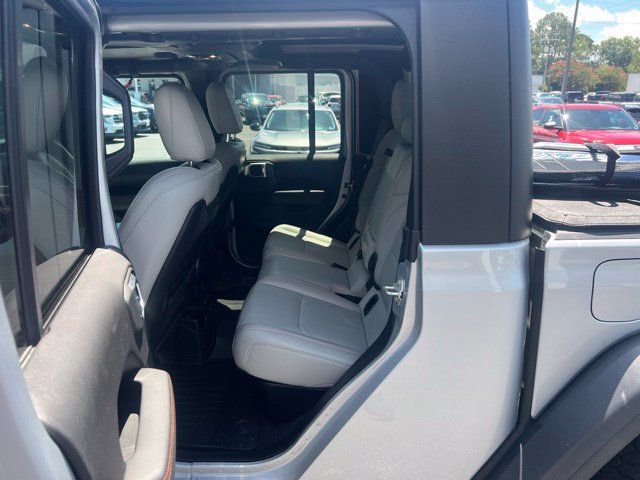 Used 2023 Jeep Gladiator Mojave w/ Cold Weather Group AWD/4WD image 21