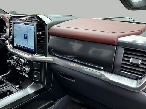 Used 2022 Ford F150 Lariat w/ Equipment Group 502A High AWD/4WD image 17