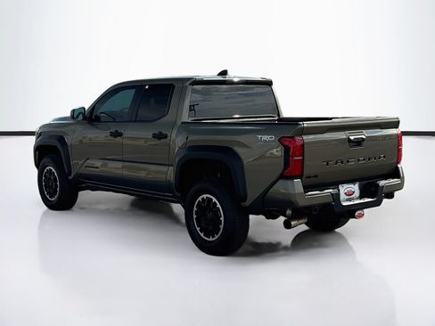 Certified 2026 Toyota Tacoma TRD Off-Road AWD/4WD image 7