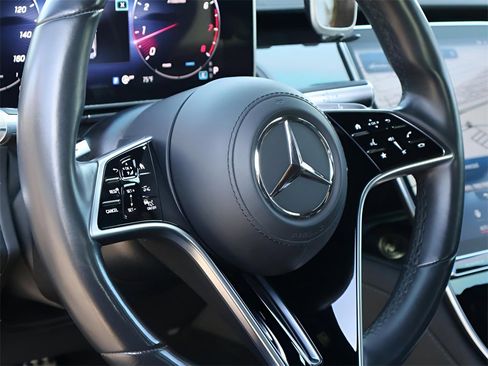 Used 2022 Mercedes-Benz S 500 4MATIC image 20