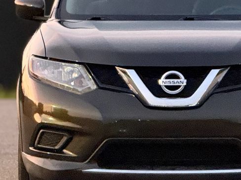 Used 2016 Nissan Rogue S AWD/4WD image 11