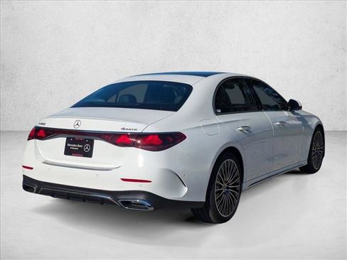 New 2026 Mercedes-Benz E 450 4MATIC Sedan image 2