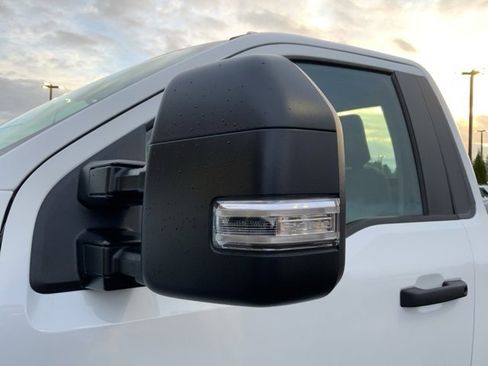 Used 2024 Ford F450 XL image 7