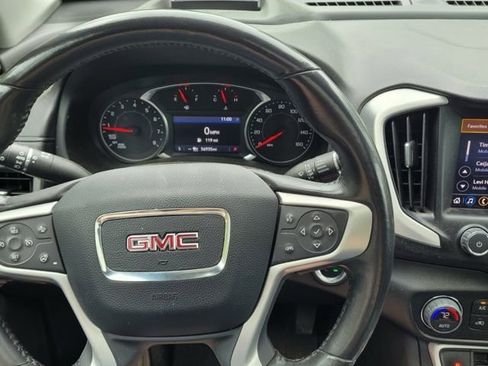 Used 2022 GMC Terrain SLT w/ Tech Package image 6