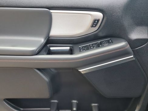 Used 2025 Ford Expedition Max Active RWD image 18