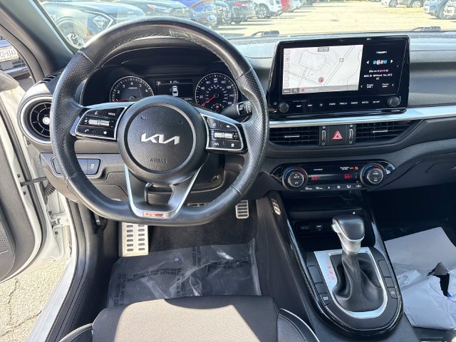 Used 2023 Kia Forte GT-Line w/ GT-Line Premium Package FWD image 18