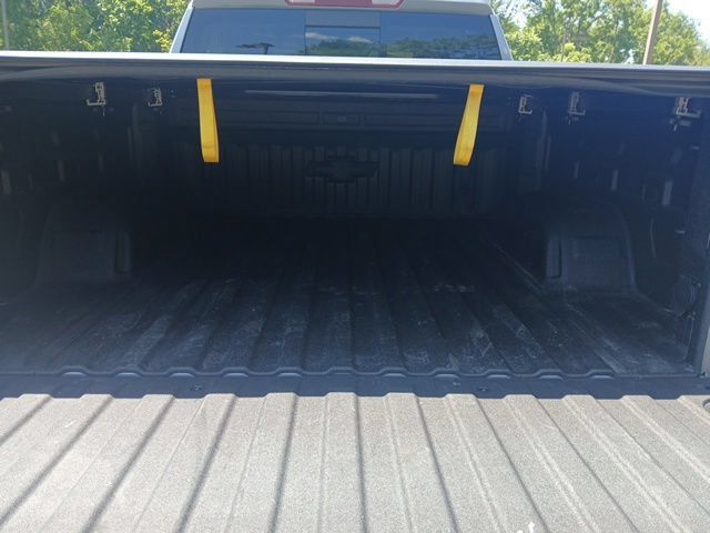 Used 2023 Chevrolet Silverado 1500 RST AWD/4WD image 13
