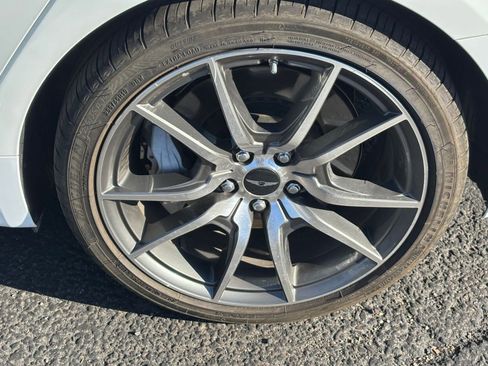 Used 2025 Genesis G70 2.5T image 31