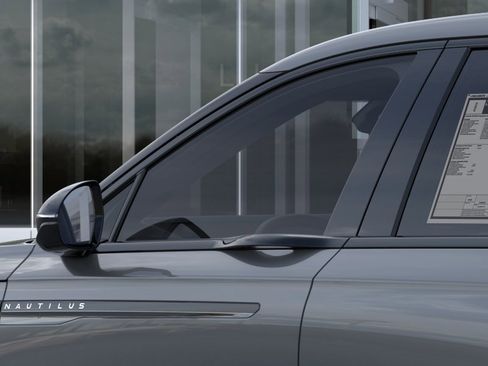 New 2025 Lincoln Nautilus Premier w/ Equipment Group 102A image 20
