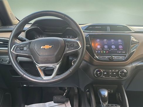 Used 2021 Chevrolet TrailBlazer ACTIV w/ Convenience Package image 14