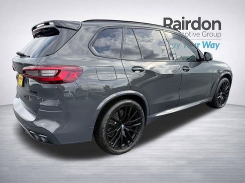 Used 2021 BMW X5 M50i w/ Executive Package image 9