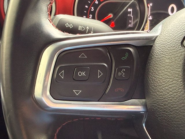 Used 2022 Jeep Gladiator Rubicon w/ LED Lighting Group AWD/4WD image 17