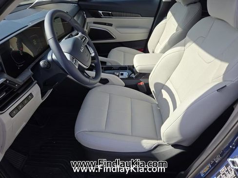 New 2025 Kia Telluride EX image 9