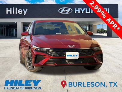 New 2025 Hyundai Elantra SEL