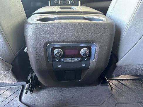 Certified 2022 Chevrolet Tahoe LT w/ Luxury Package AWD/4WD image 22