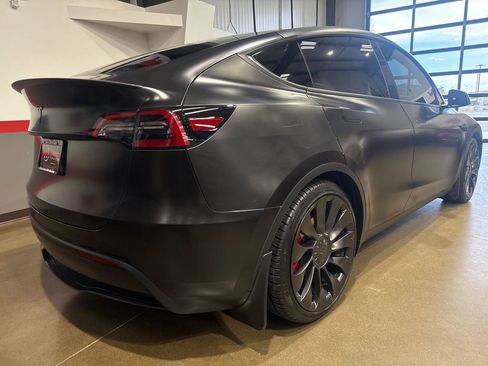 Used 2023 Tesla Model Y Performance image 49
