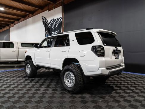 Used 2016 Toyota 4Runner Trail Premium AWD/4WD image 4