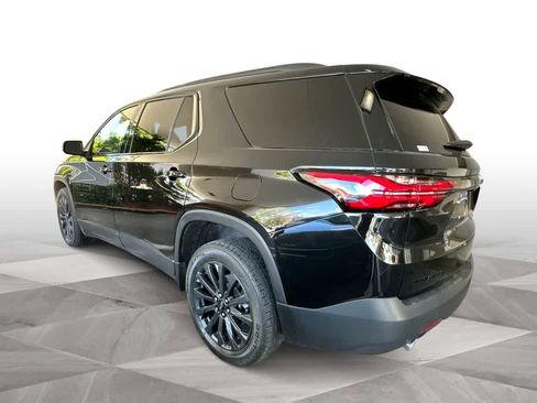 Used 2023 Chevrolet Traverse RS FWD image 6