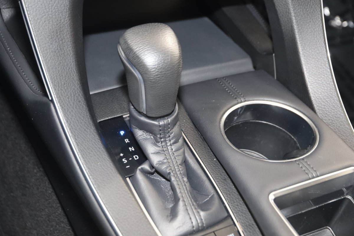 Used 2019 Toyota Avalon XLE w/ Moonroof Package FWD image 7