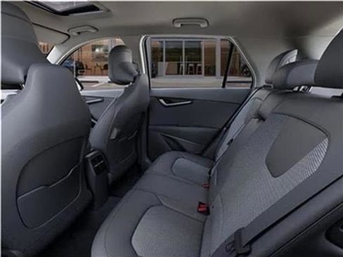 New 2025 Kia Niro EX Touring image 35