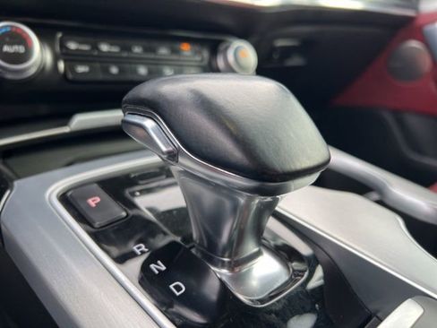 Used 2018 Kia Stinger GT2 image 21