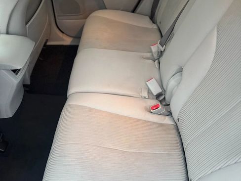 Used 2010 Toyota Venza AWD image 13