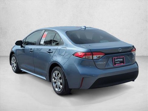 Used 2026 Toyota Corolla LE FWD image 7