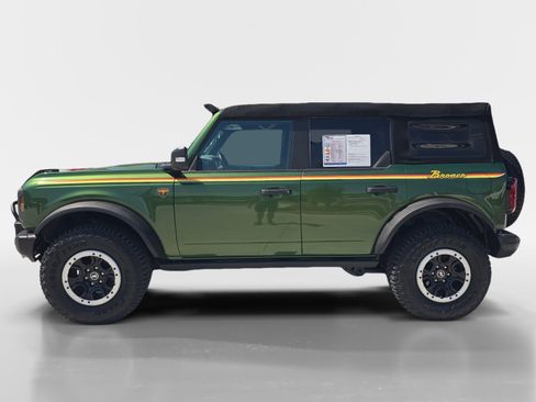 Used 2023 Ford Bronco Badlands AWD/4WD image 6