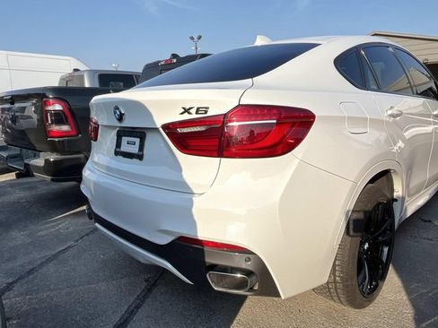 Used 2018 BMW X6 xDrive35i w/ M Sport Package AWD/4WD image 4