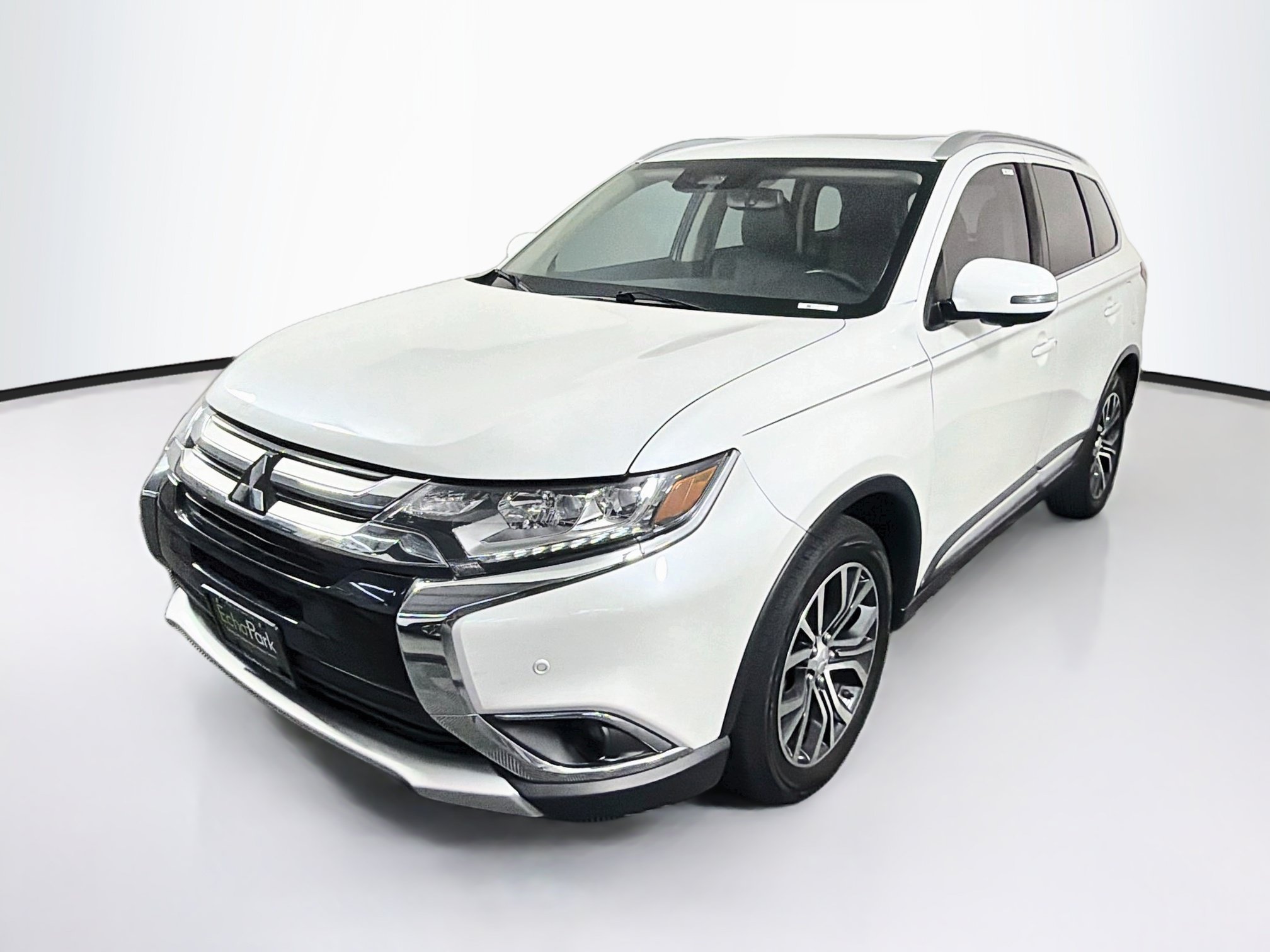Used 2017 Mitsubishi Outlander SEL FWD image 3