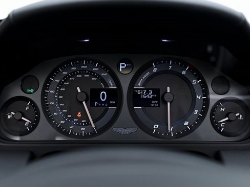 Used 2016 Aston Martin DB9 GT image 77