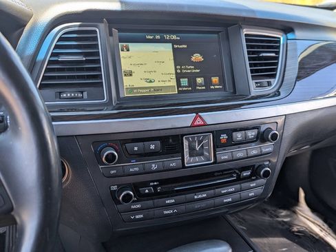 Used 2018 Genesis G80 3.8 AWD/4WD image 24