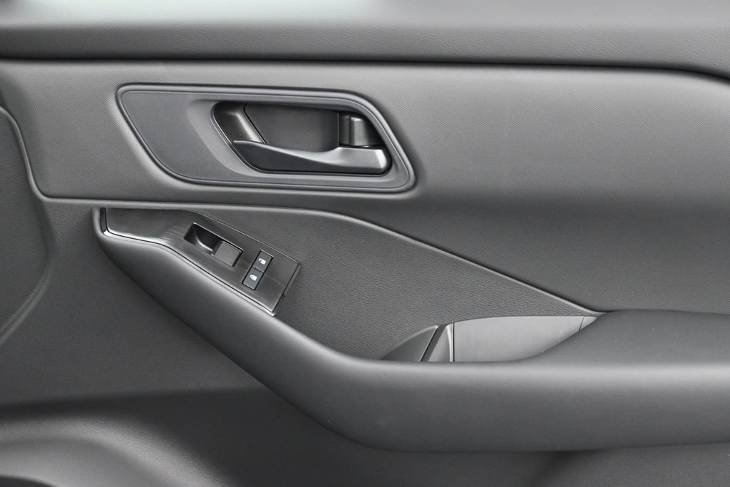 New 2026 Nissan Rogue S FWD image 34