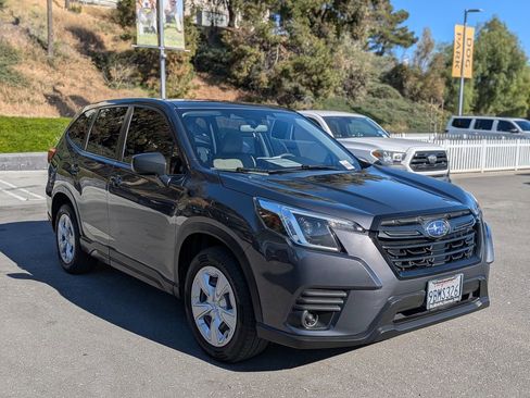 Used 2022 Subaru Forester AWD/4WD image 10