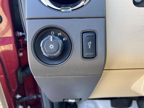 Used 2016 Ford F350 XLT w/ Snow Plow Prep Package image 23