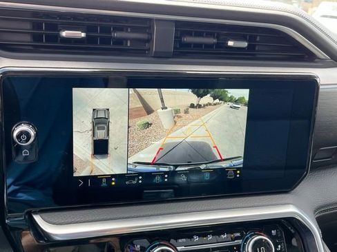 Used 2022 GMC Sierra 1500 Denali w/ Denali Reserve Package image 20