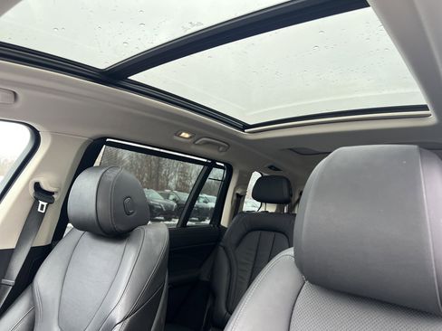 Used 2020 BMW X7 xDrive40i w/ Premium Package image 25