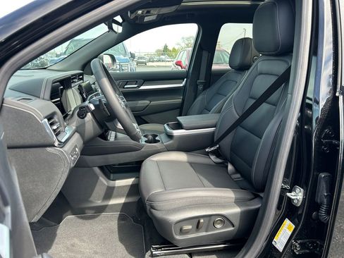 New 2026 GMC Terrain Elevation w/ Elevation Premium Package AWD/4WD image 17