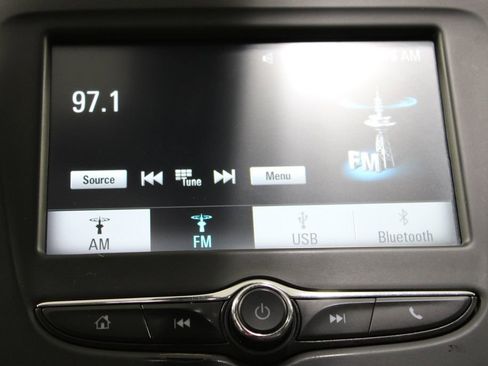 Used 2017 Chevrolet Malibu LS image 38