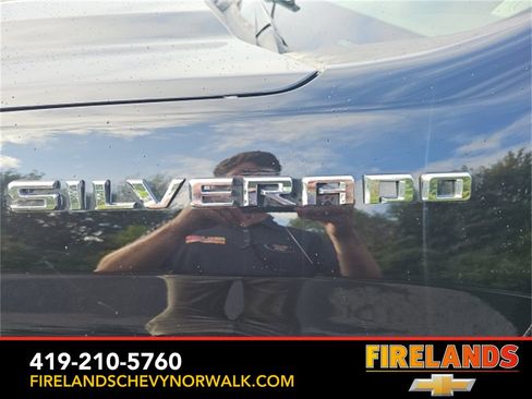 New 2026 Chevrolet Silverado 1500 LTZ w/ LTZ Premium Package image 9