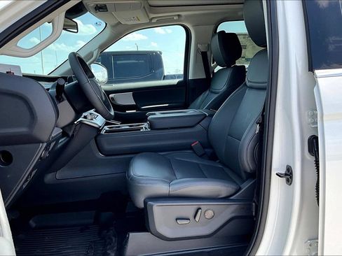New 2027 Ford Expedition Max Active AWD/4WD image 9