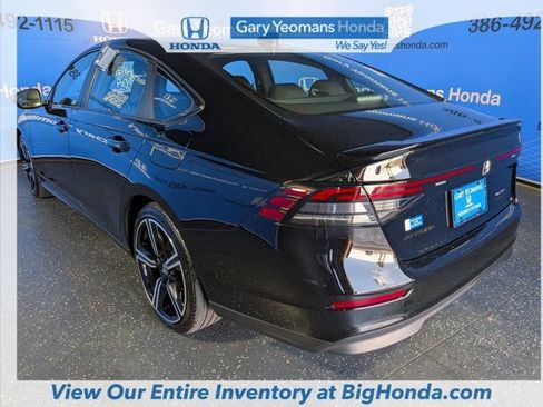 Used 2026 Honda Accord Sport image 9